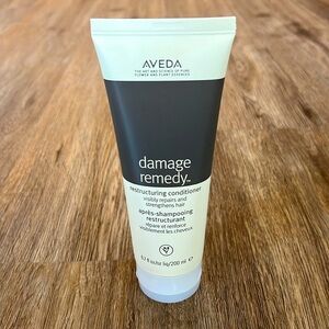 COPY - AVEDA DAMAGE REMEDY restructuring Hair CONDITIONER
